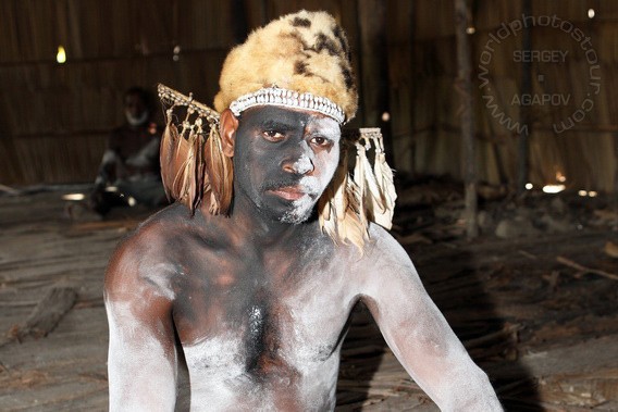 Папуа, племя «Асматы»