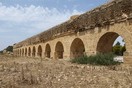 Tunisia. Aqueduct.