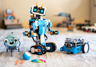 Specially Designed Robotics Kits service image