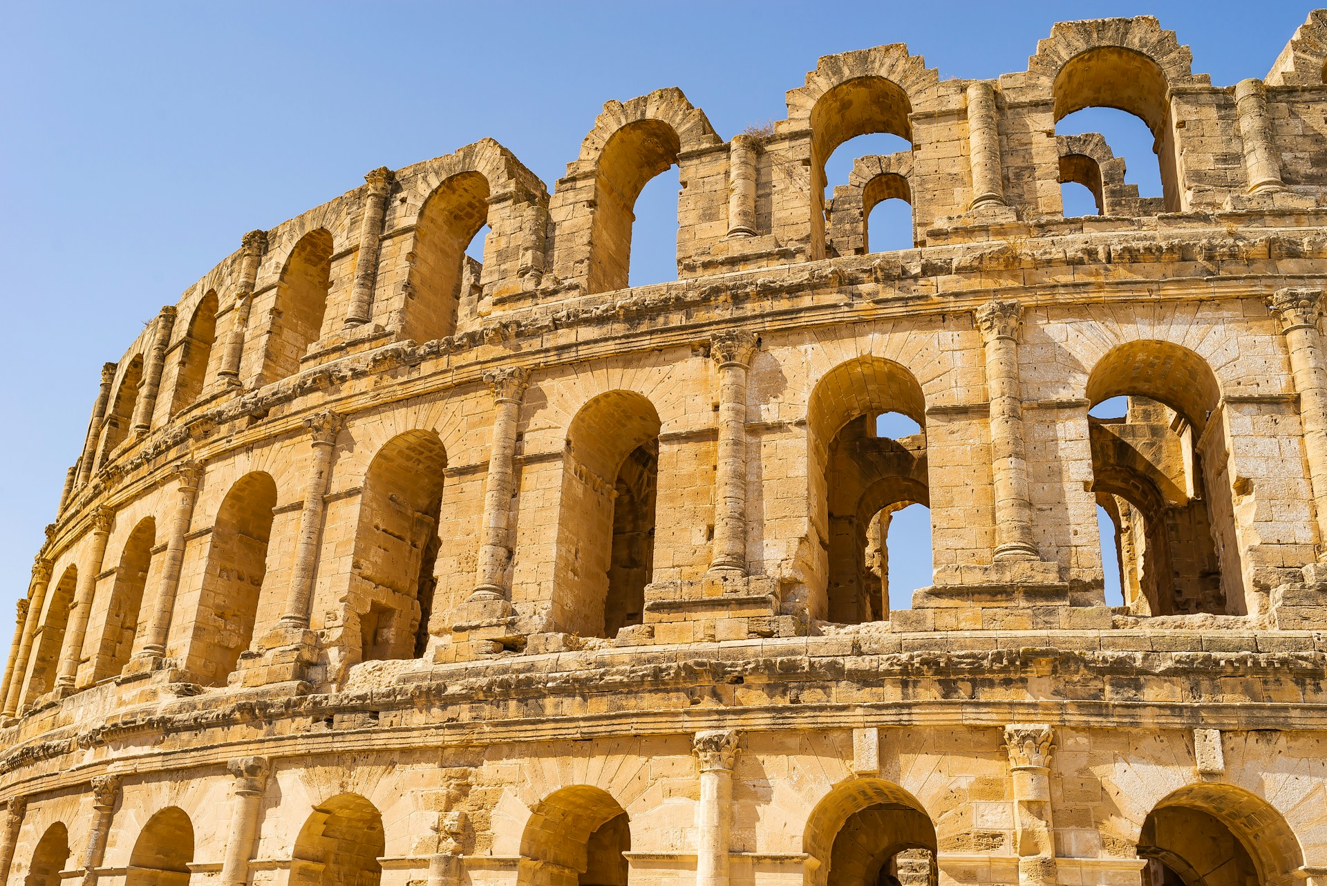 Tunisia’s Hidden Gems: From Ancient Carthage to Desert Oases hero image